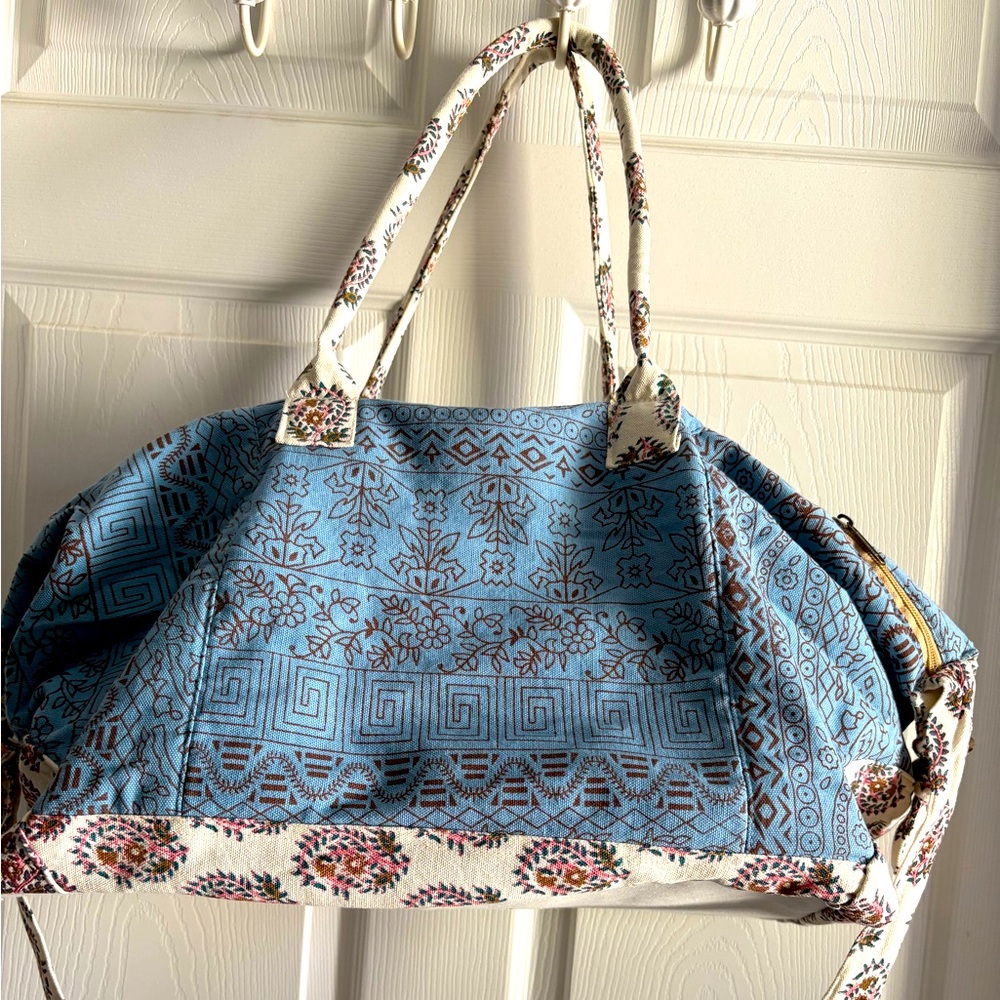 Anthropologie Bohemian Blue and Cream Tote Bag - Picture 3 of 7